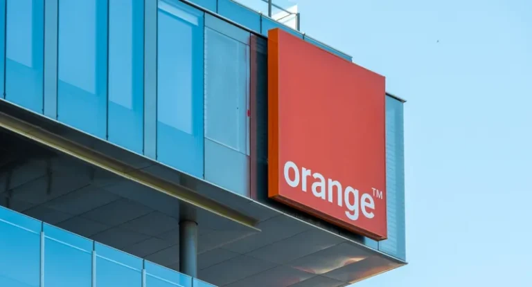 relatii cu clientii Orange